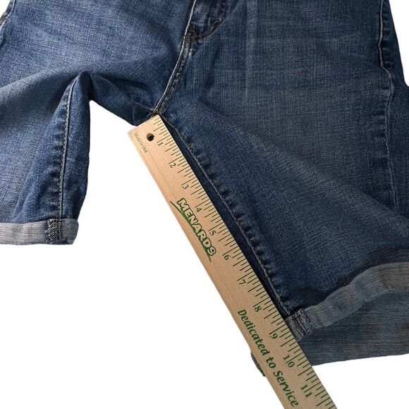 VTG red tab 90s Levi's 515 Cuffed Denim Bermuda Shorts - Women's sz 8 - Picture 13 of 15